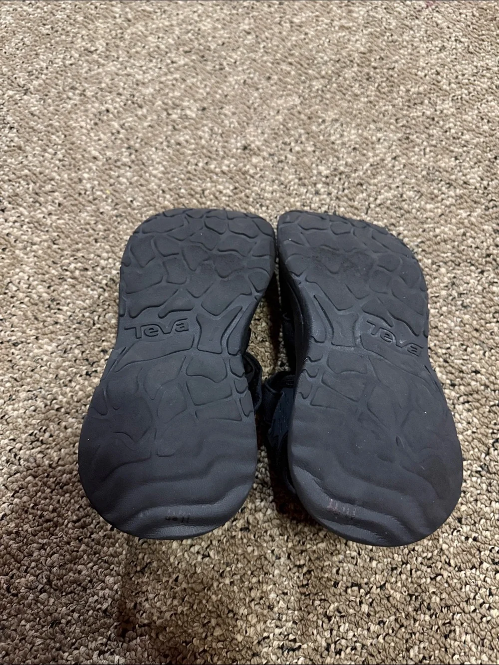 Teva Men’s Black Sport Sandals with Gray Footbed Sz 9